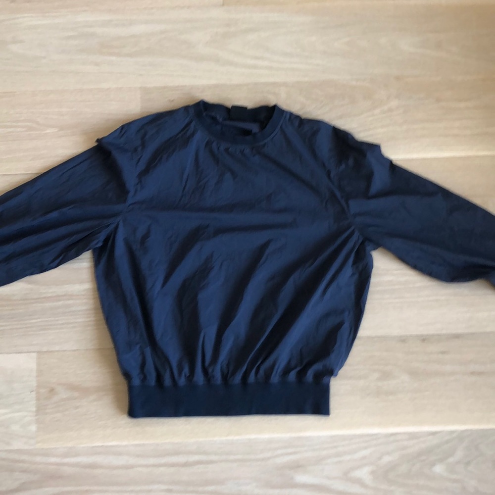 Ultra-thin wind resistant long sleeve shirt